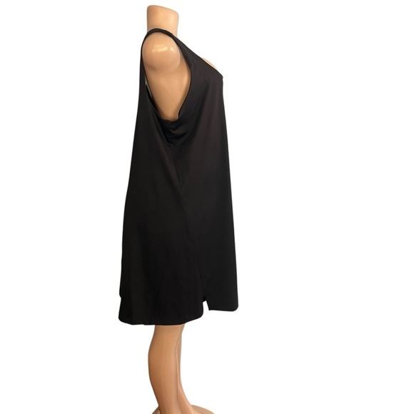 Old Navy Black PowerSoft Sleeveless Shelf-Bra Support Dress - Picture 6 of 9